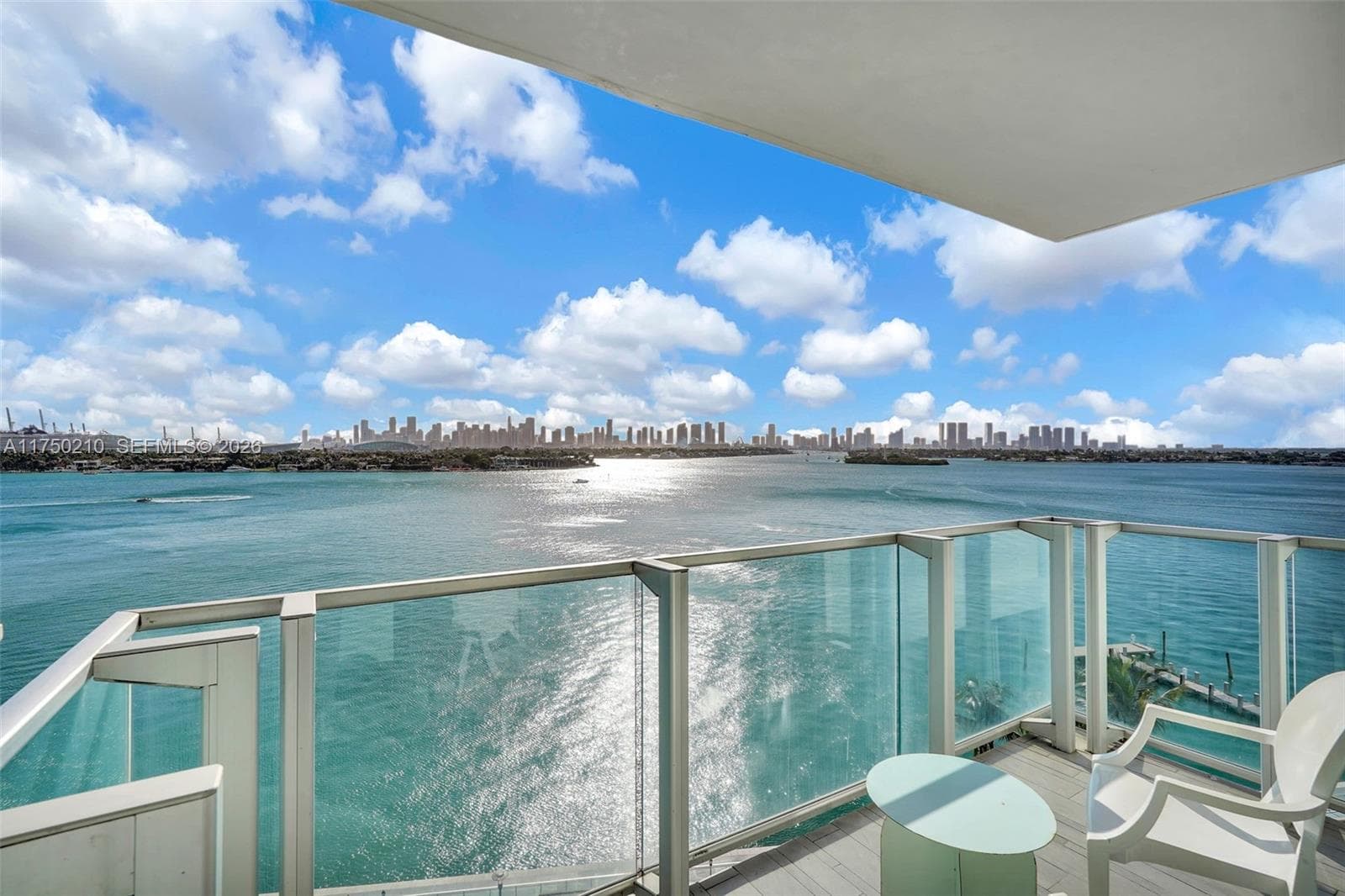 1100 West Ave # 916, Miami Beach FL 33139 — 33