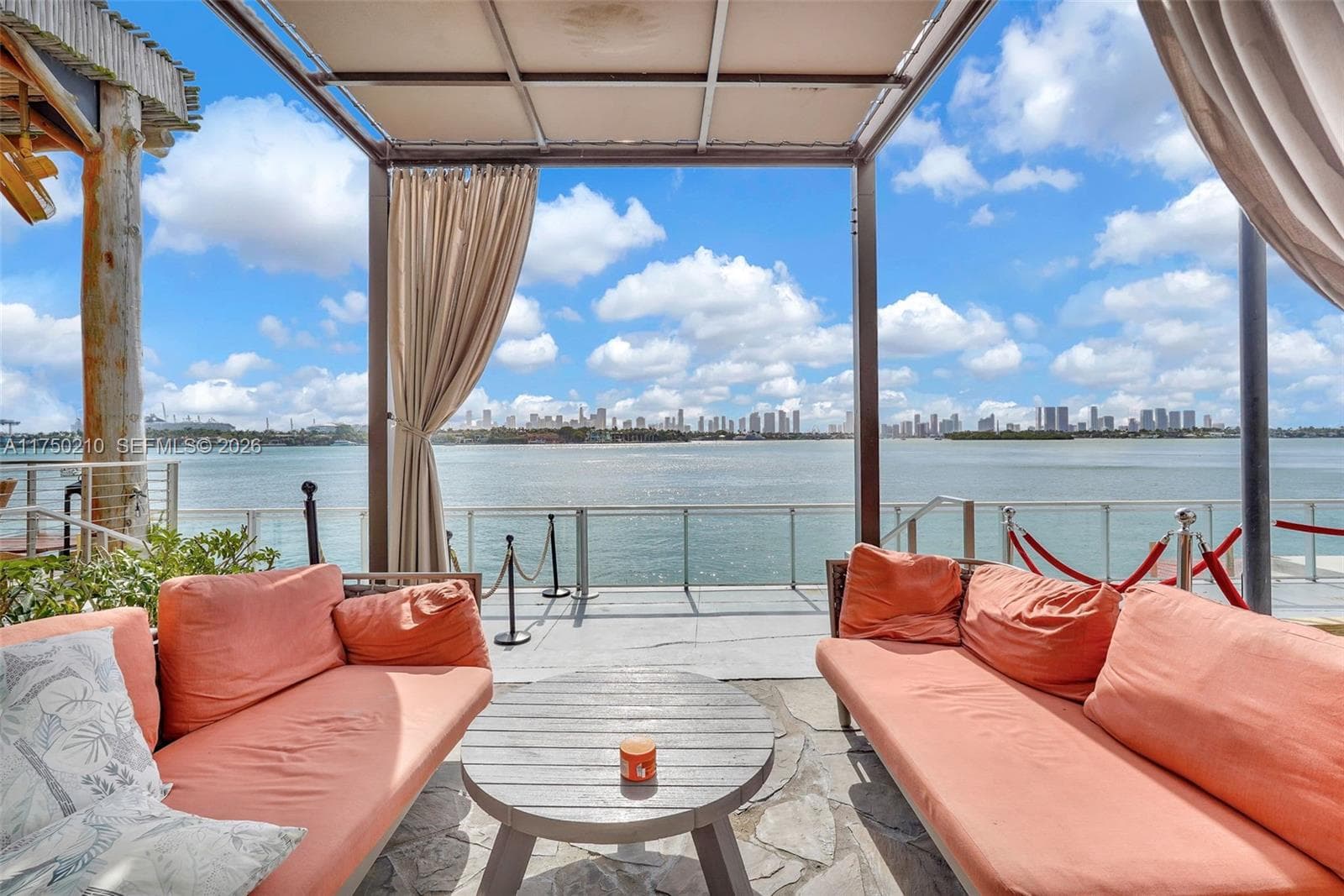 1100 West Ave # 916, Miami Beach FL 33139 — 8
