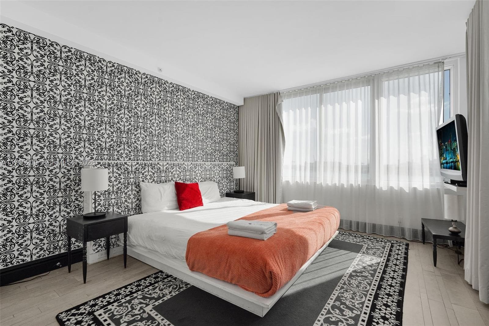 1100 West Ave # 916, Miami Beach FL 33139 — 21