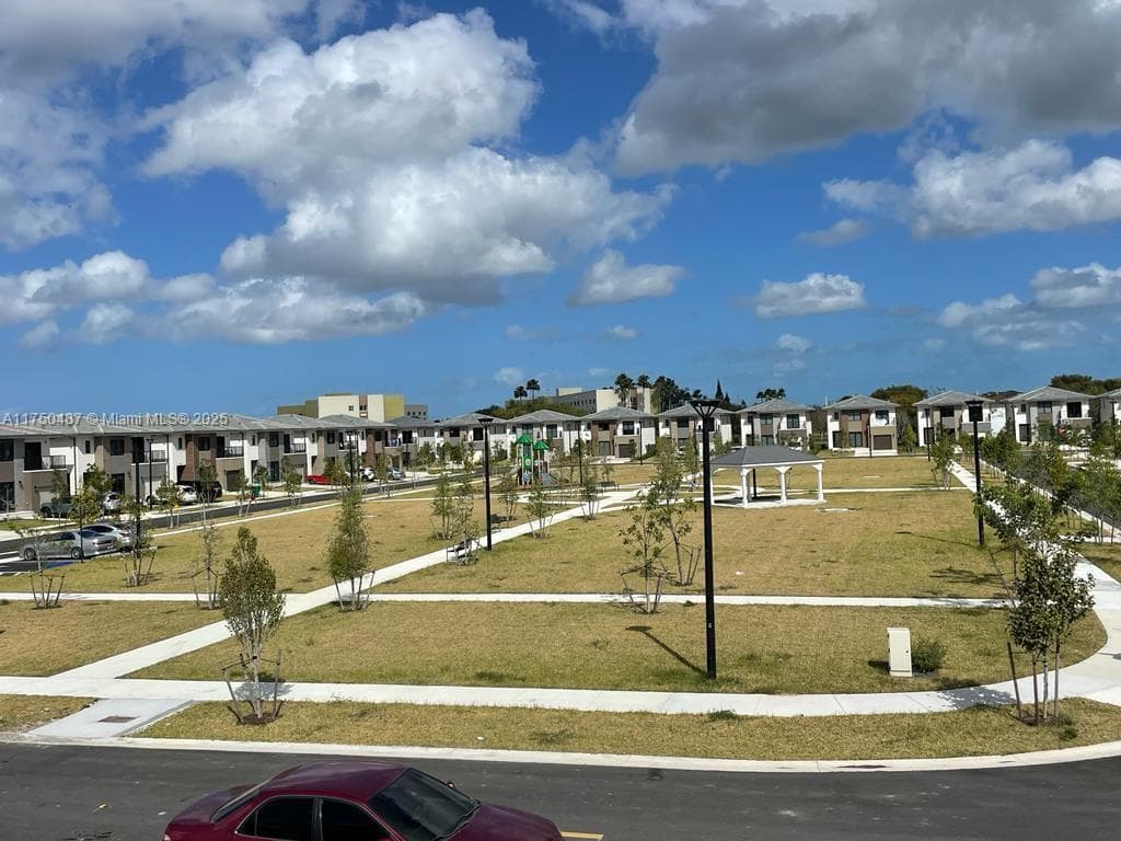 302 NW 11th Ct, Florida City FL 33034 — 5