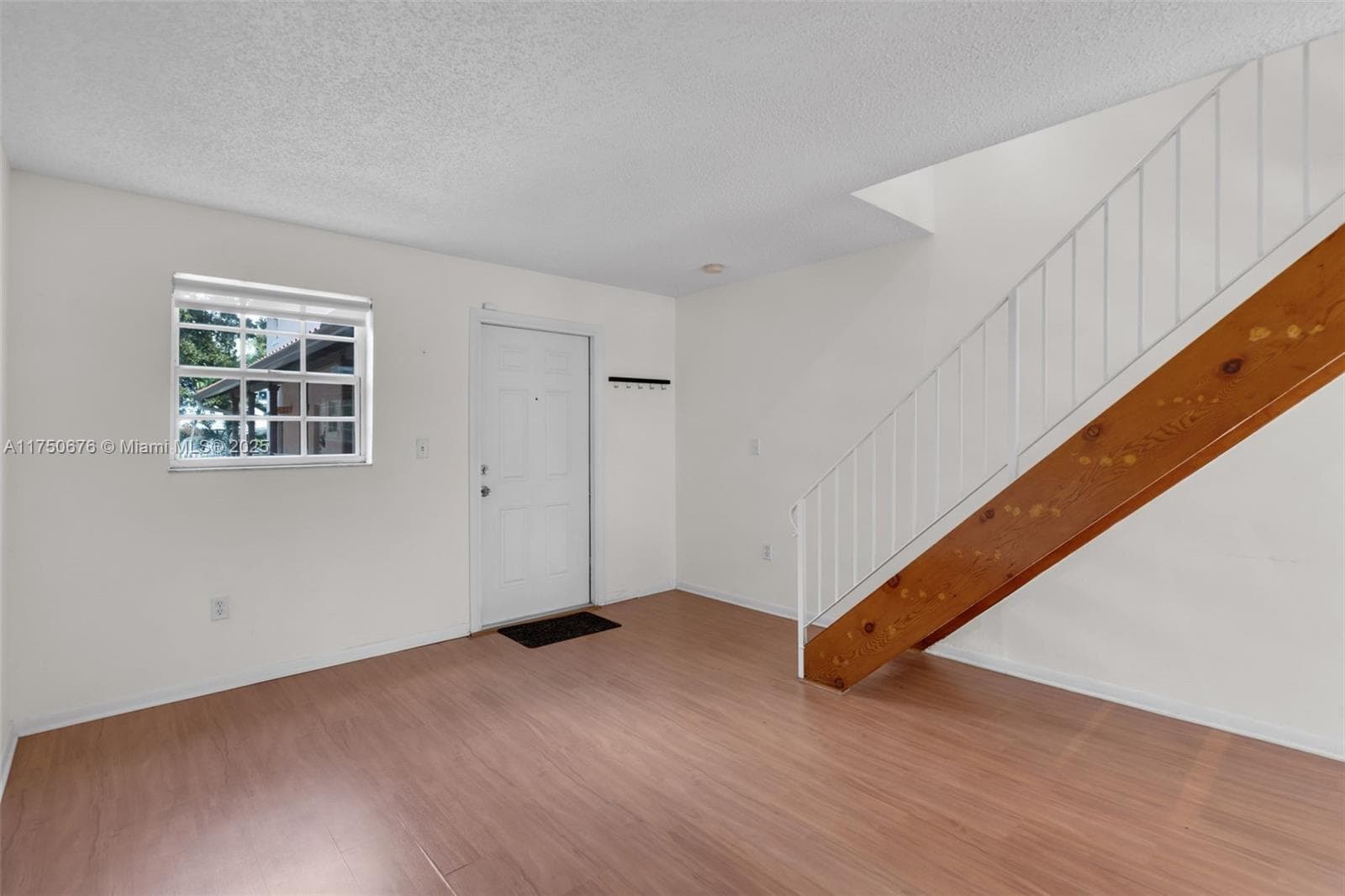 29 Santillane Ave # 7, Coral Gables FL 33134 — 6