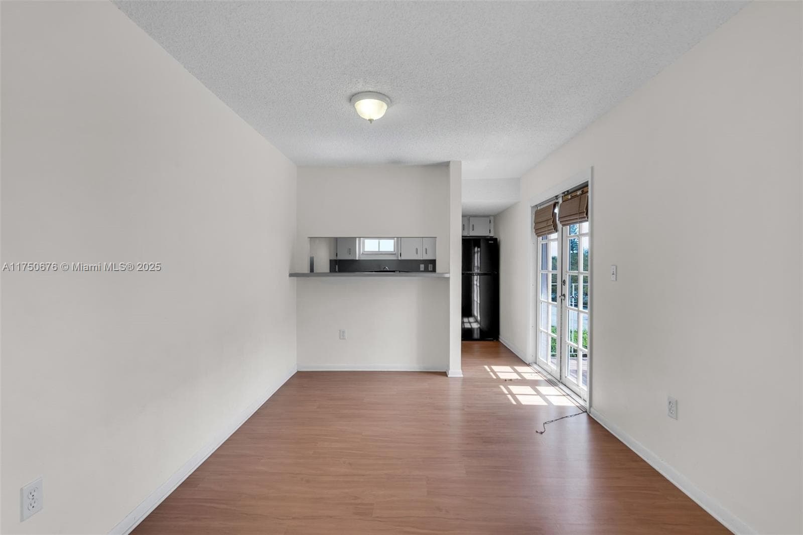 29 Santillane Ave # 7, Coral Gables FL 33134 — 7