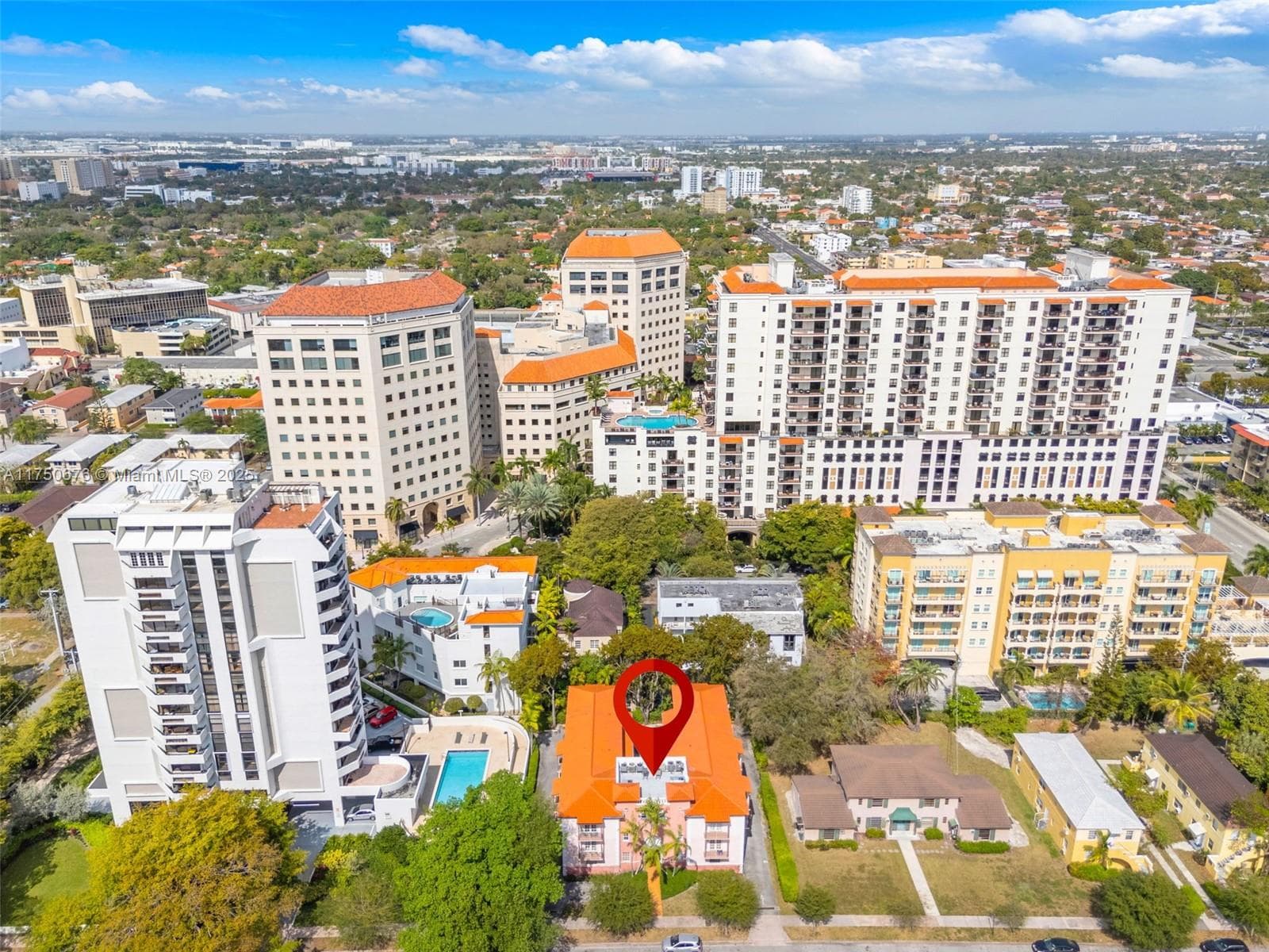 29 Santillane Ave # 7, Coral Gables FL 33134 — 24