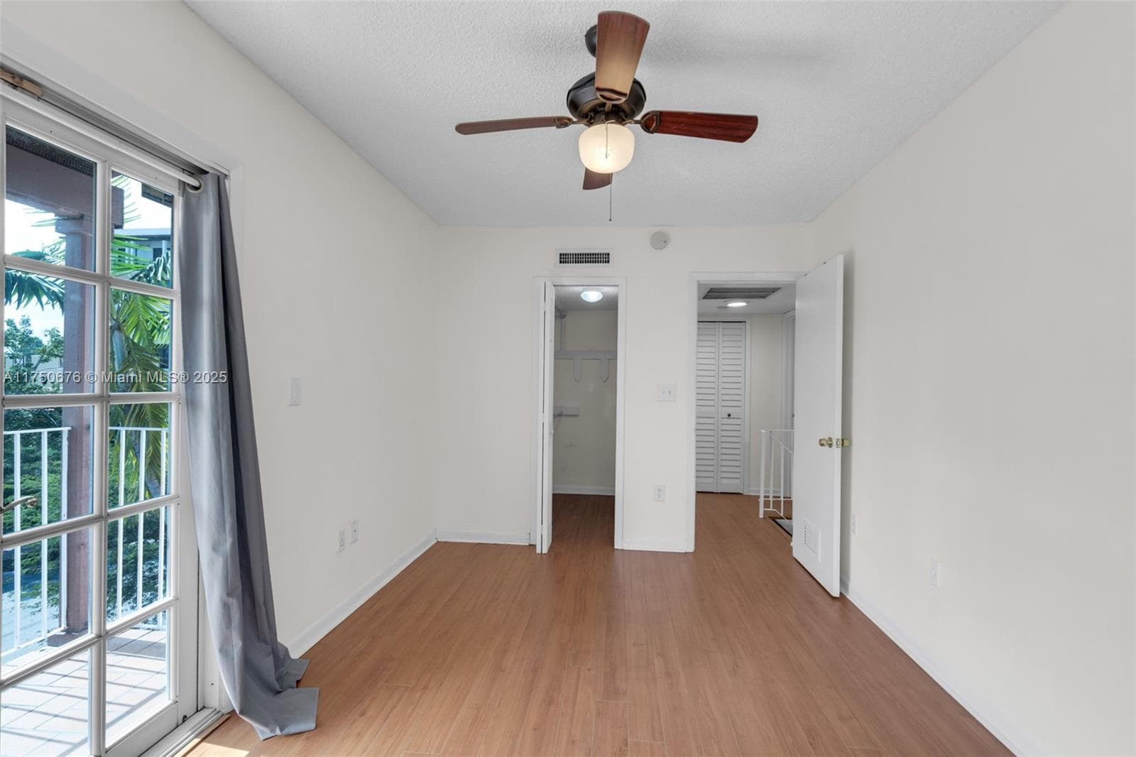 29 Santillane Ave # 7, Coral Gables FL 33134 — 14