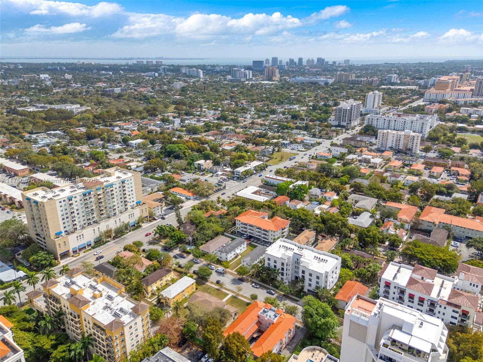 29 Santillane Ave # 7, Coral Gables FL 33134 — 31