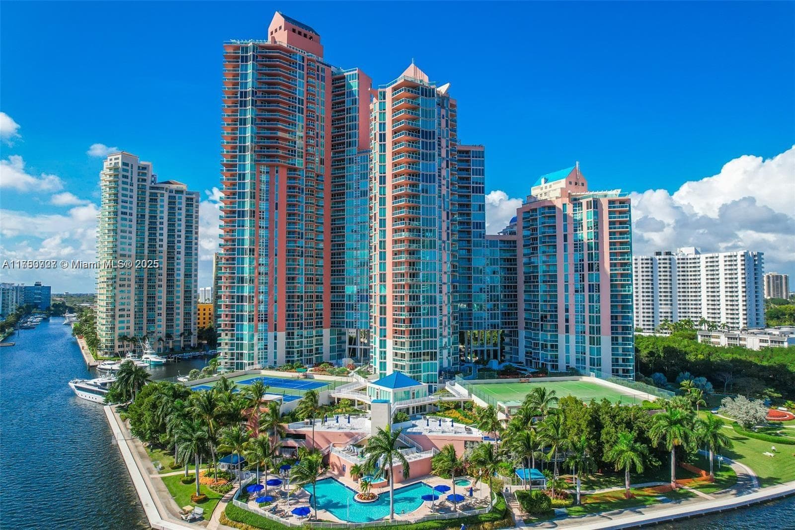 100 Hidden Bay Condo, Aventura, FL — 35