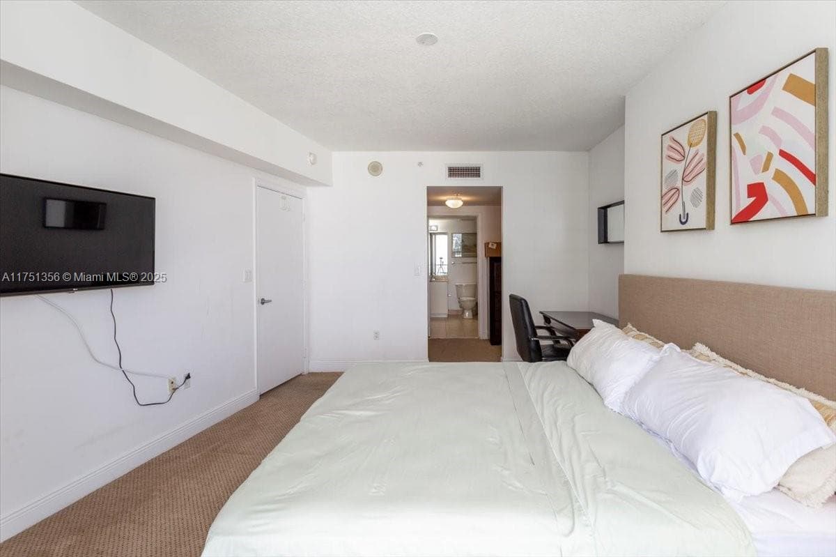 1750 N Bayshore Dr # 4809, Miami FL 33132 — 13