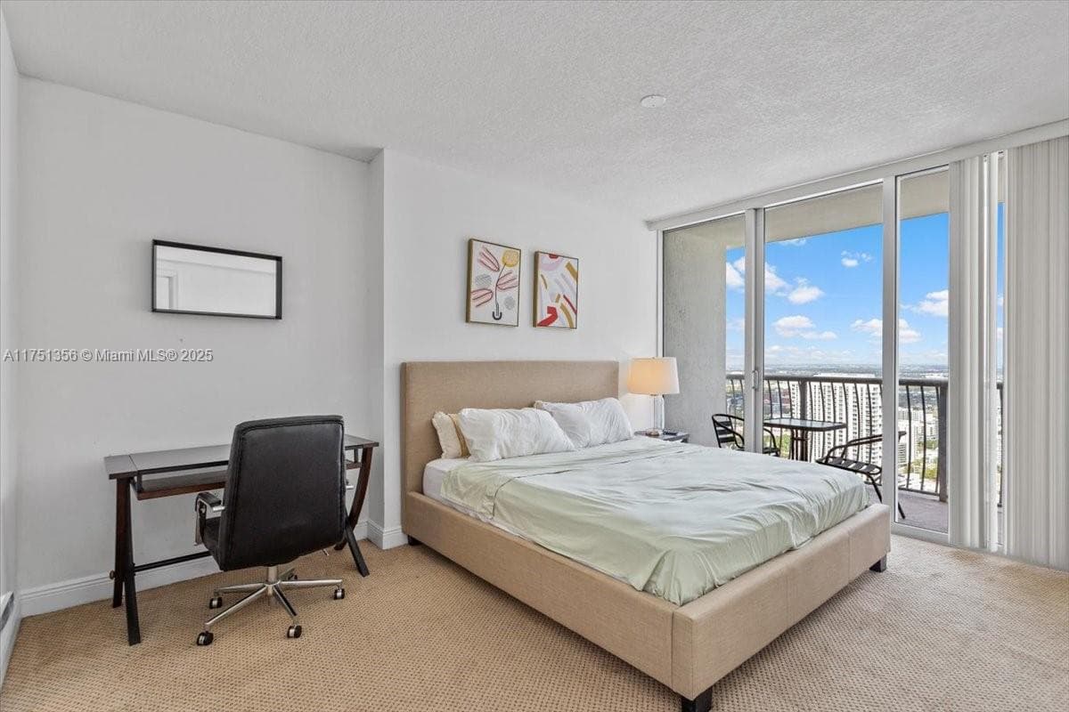 1750 N Bayshore Dr # 4809, Miami FL 33132 — 10