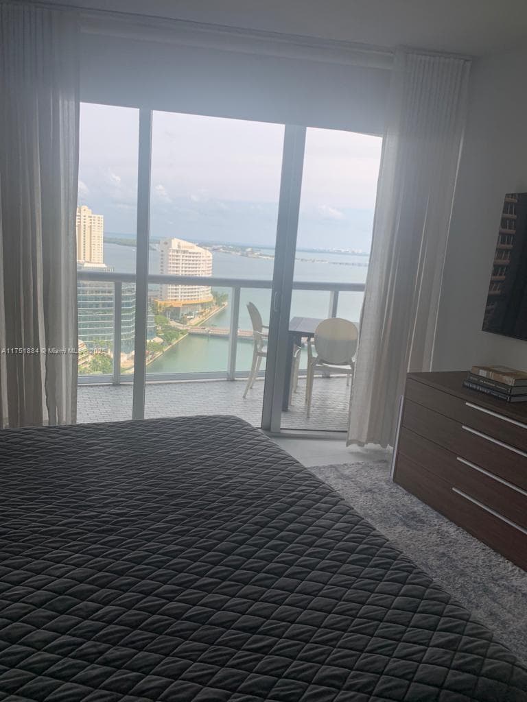 465 Brickell Ave # 2405, Miami FL 33131 — 12