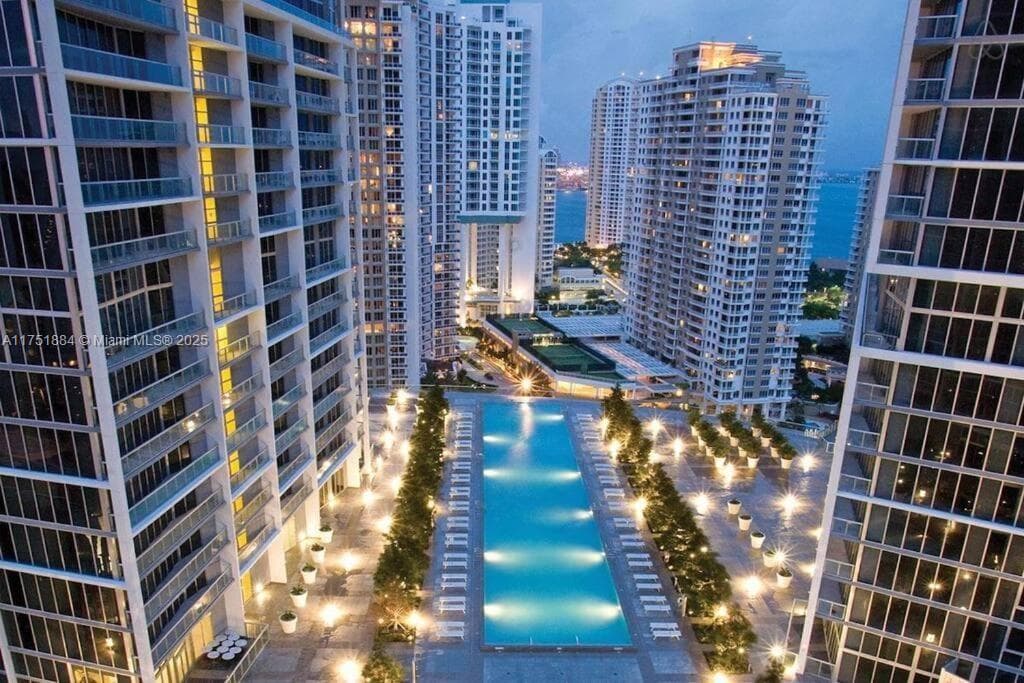 465 Brickell Ave # 2405, Miami FL 33131 — 4