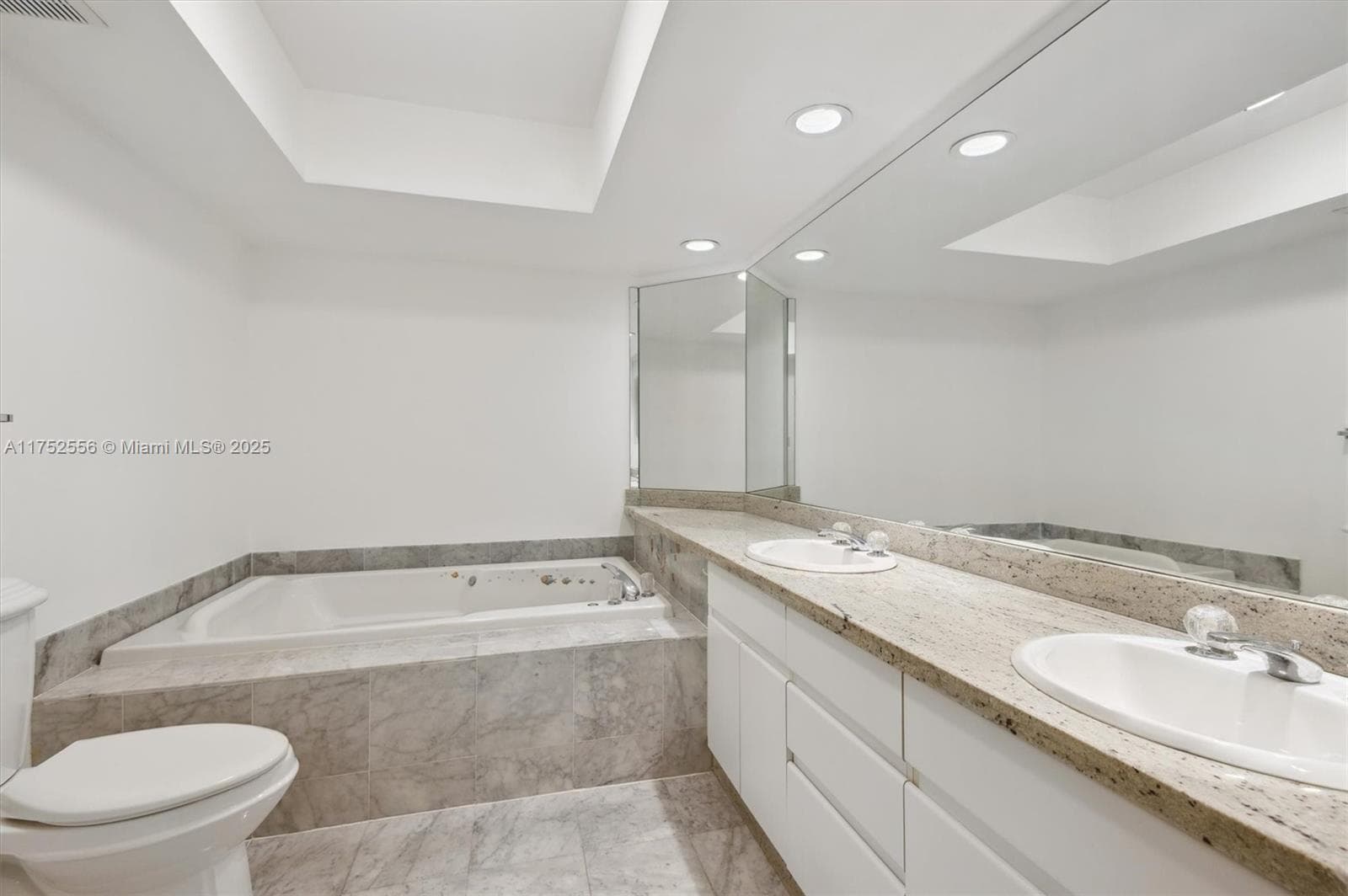 16485 Collins Ave # 2035, Sunny Isles Beach FL 33160 — 9