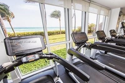 16485 Collins Ave # 2035, Sunny Isles Beach FL 33160 — 25