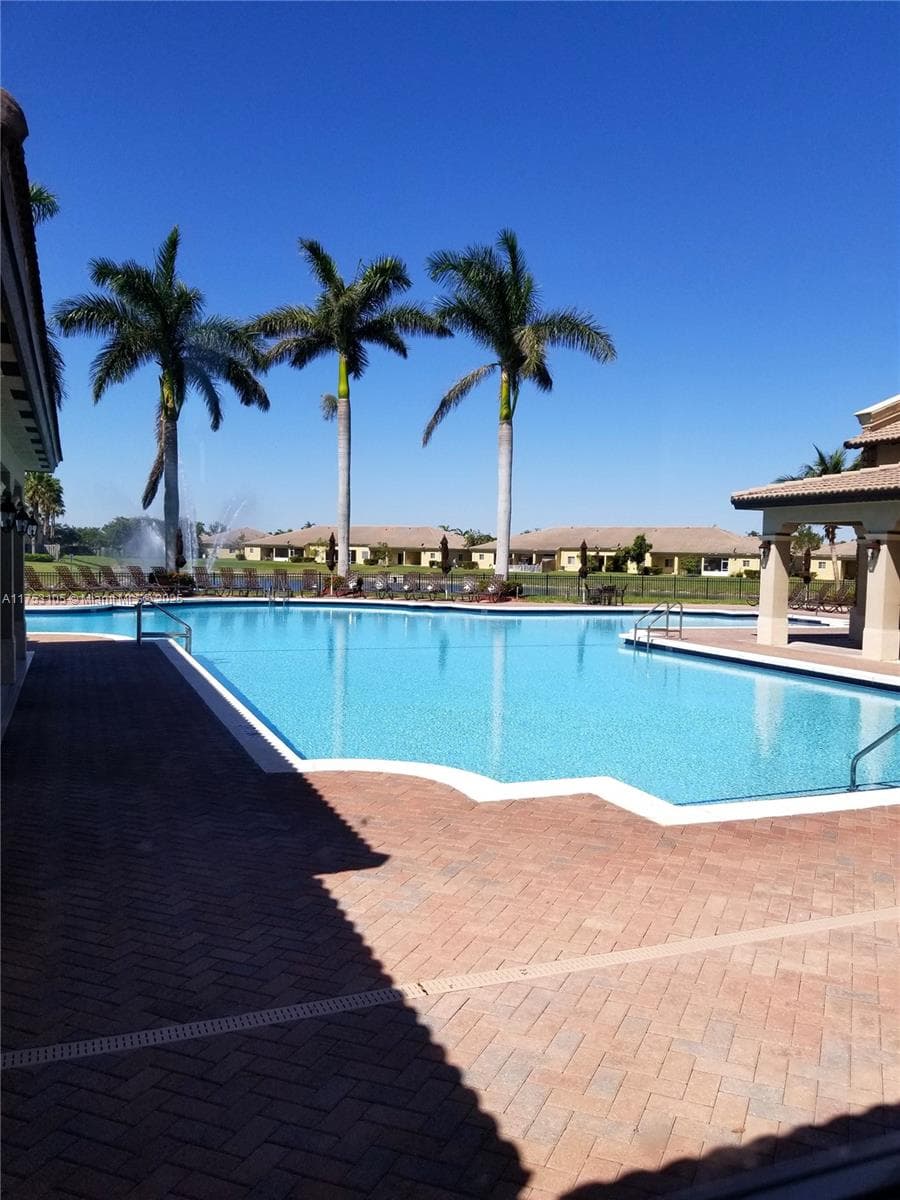 3395 NE 9th St # 103, Homestead FL 33033 — 21
