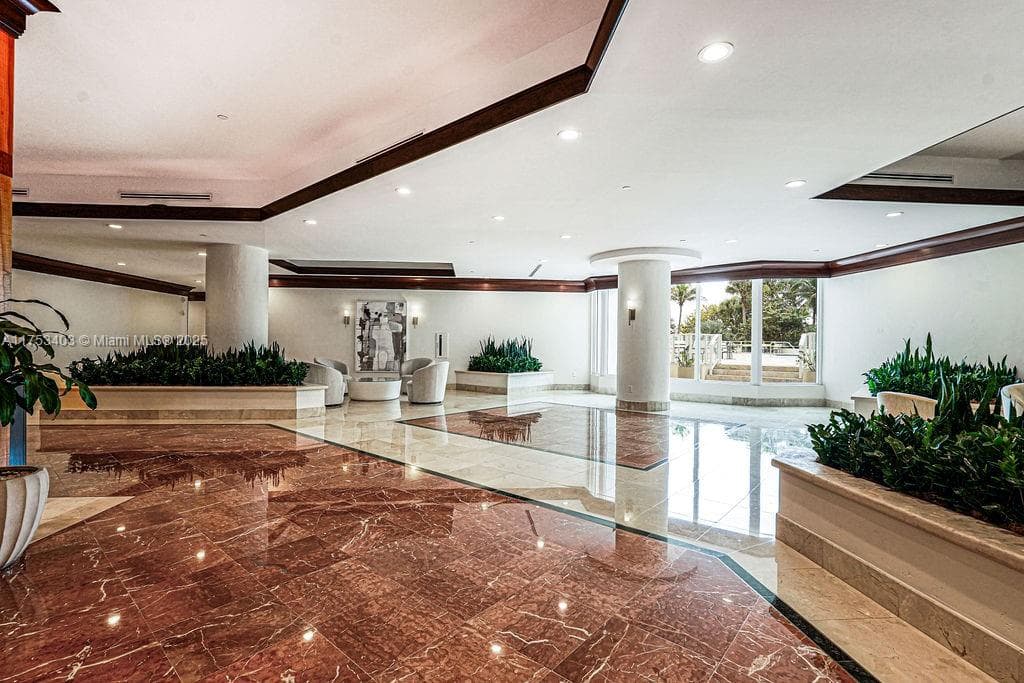 8925 Collins Ave # 2E, Surfside FL 33154 — 45