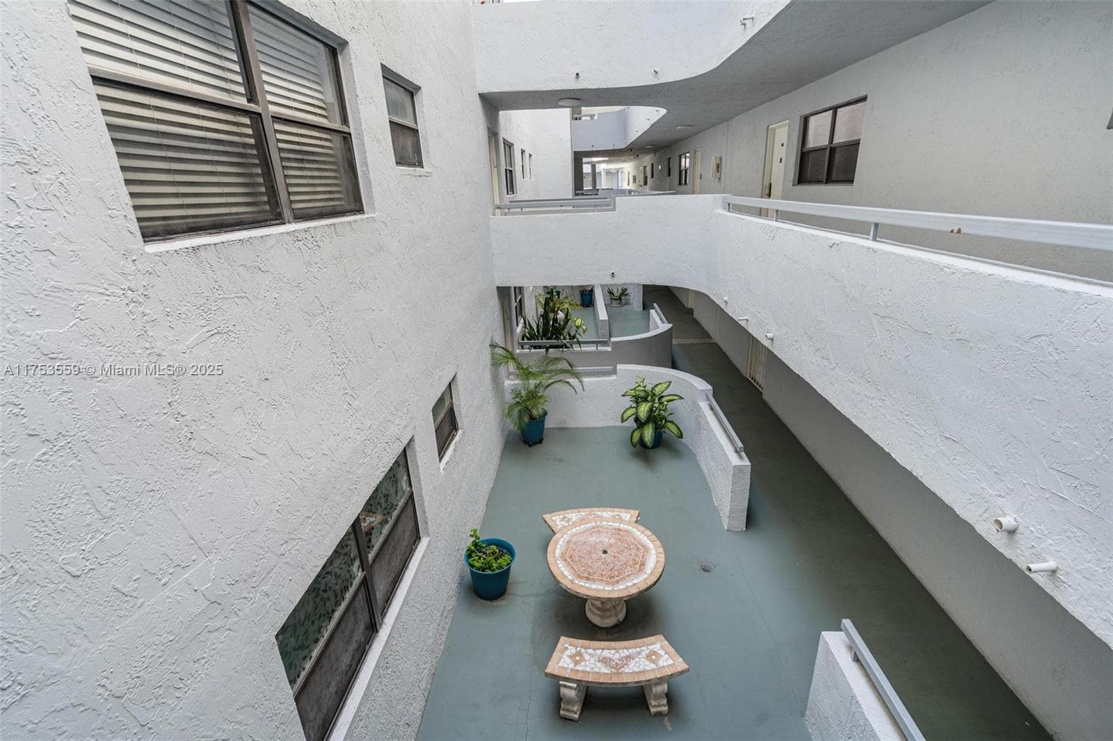 7300 Wayne Ave # 317, Miami Beach FL 33141 — 21