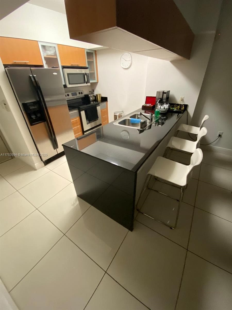 1750 N Bayshore Dr # 2905, Miami FL 33132 — 6