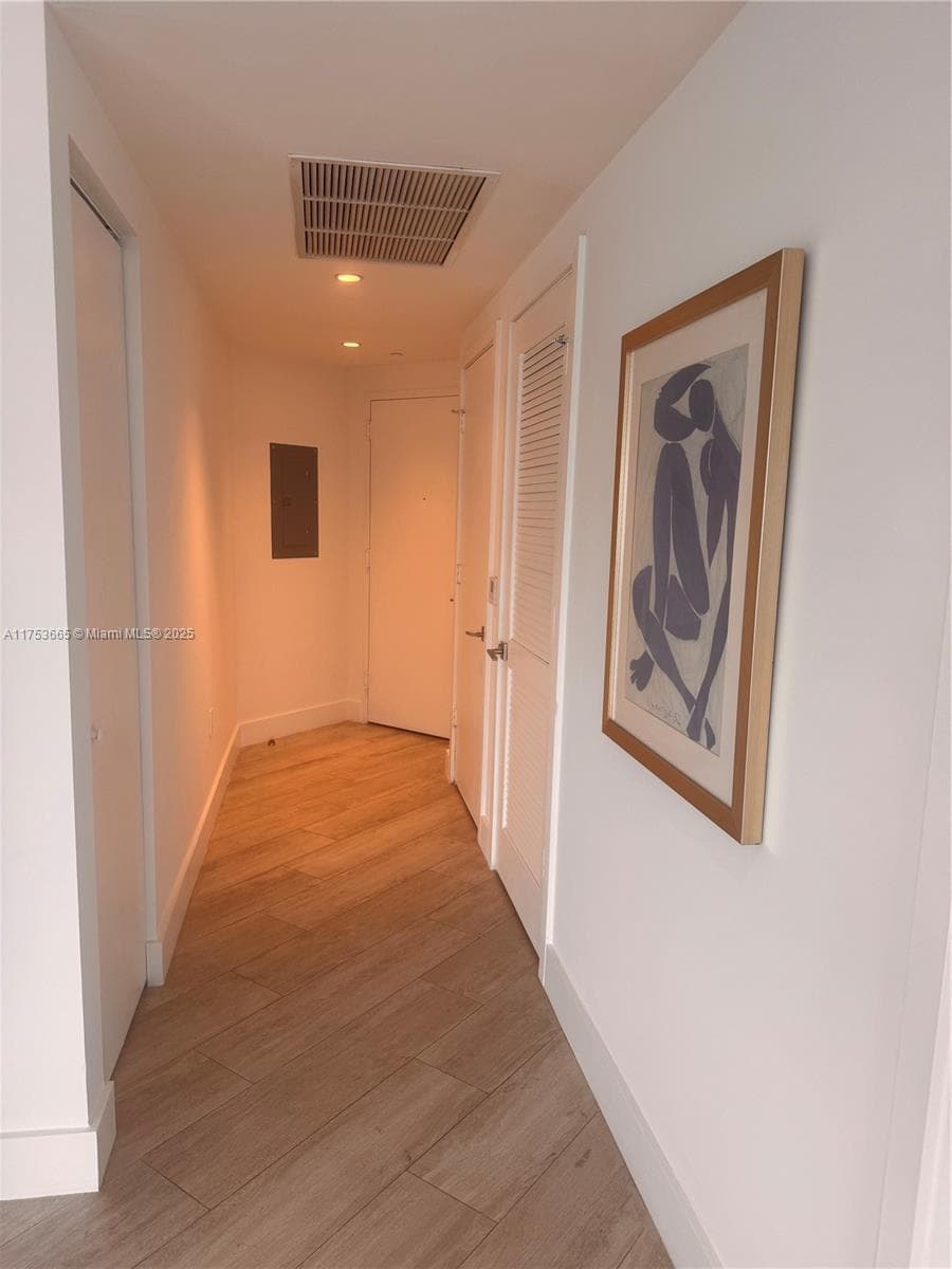 121 NE 34th St # 1904, Miami FL 33137 — 13
