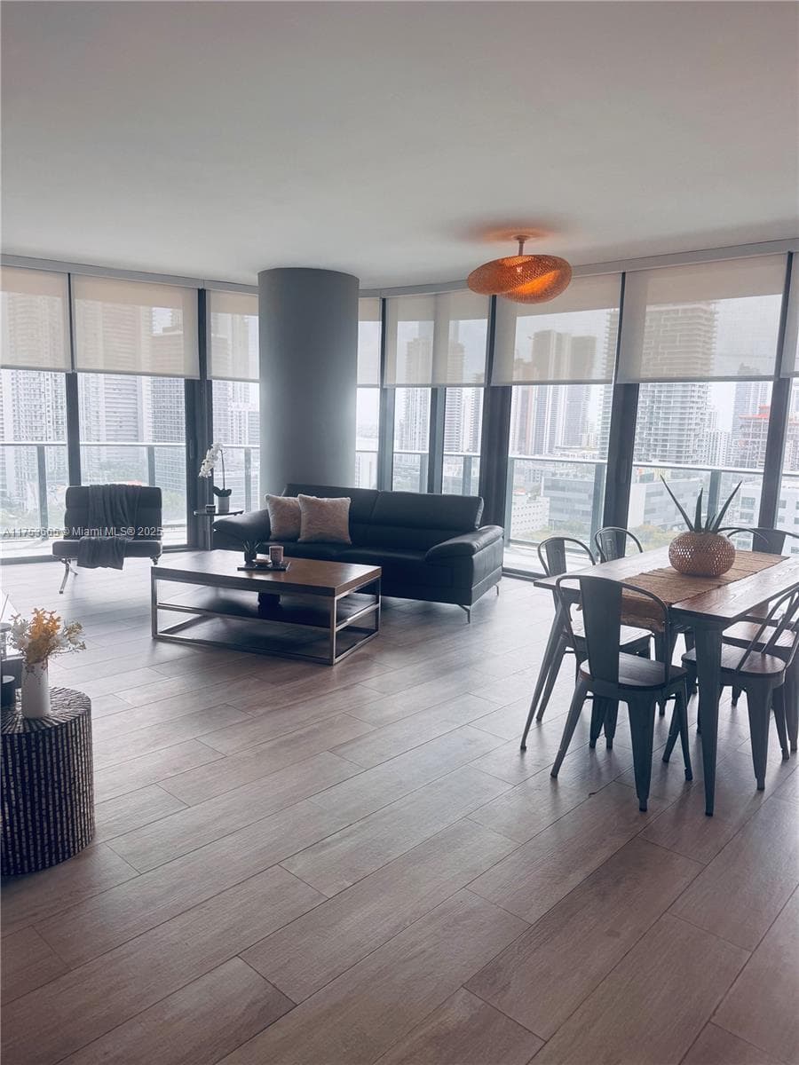 121 NE 34th St # 1904, Miami FL 33137 — 3