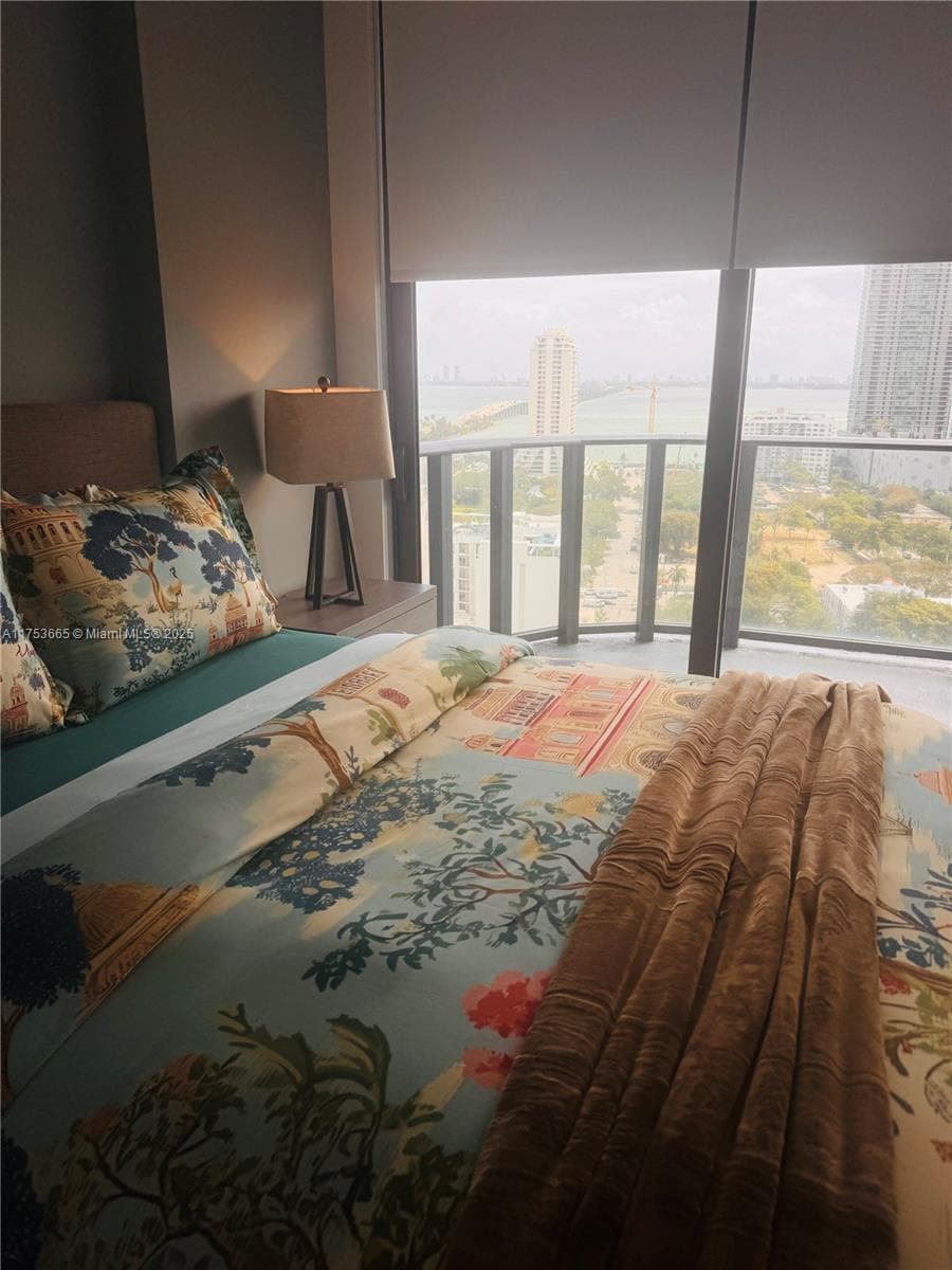 121 NE 34th St # 1904, Miami FL 33137 — 20