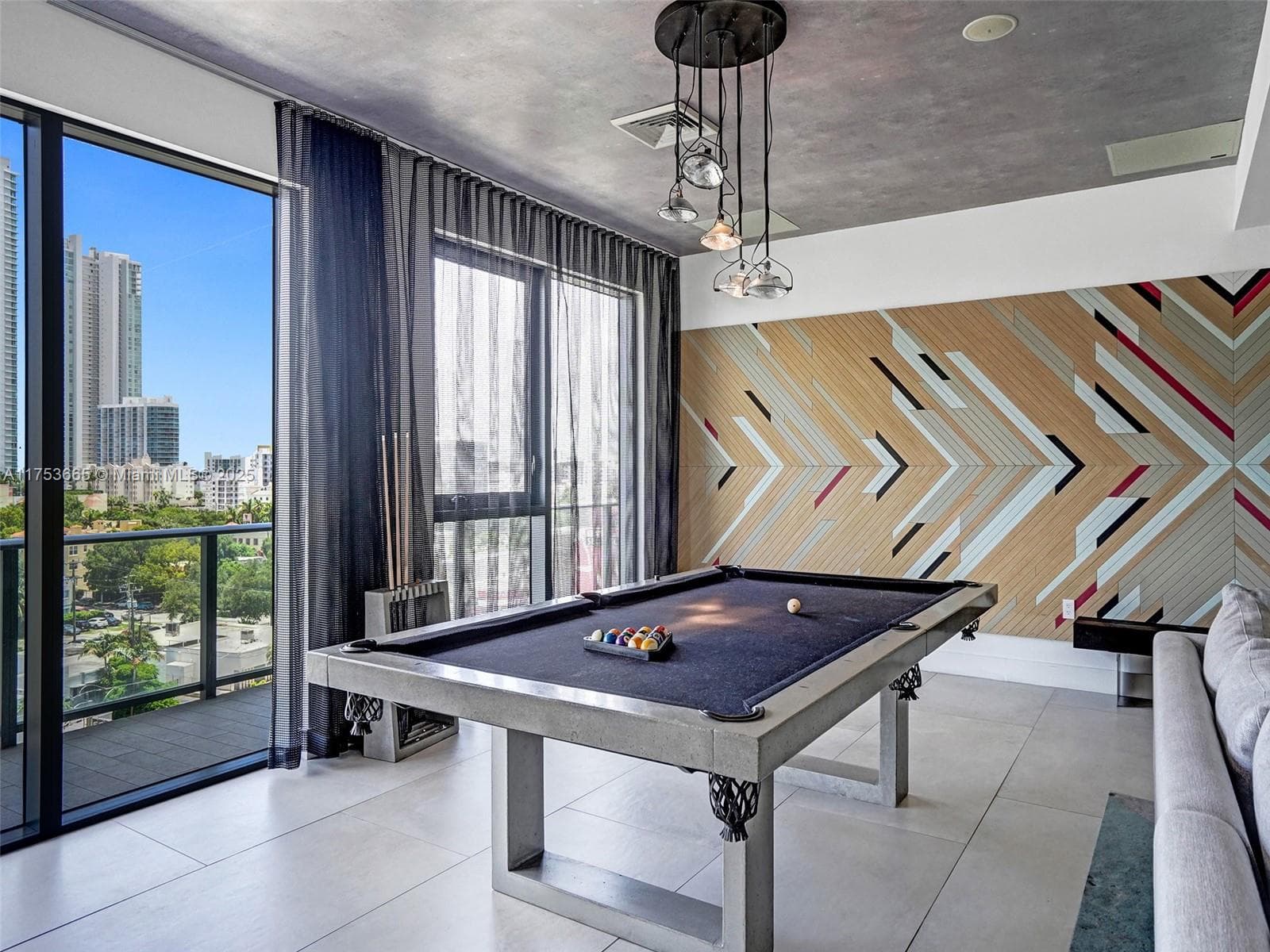 121 NE 34th St # 1904, Miami FL 33137 — 37