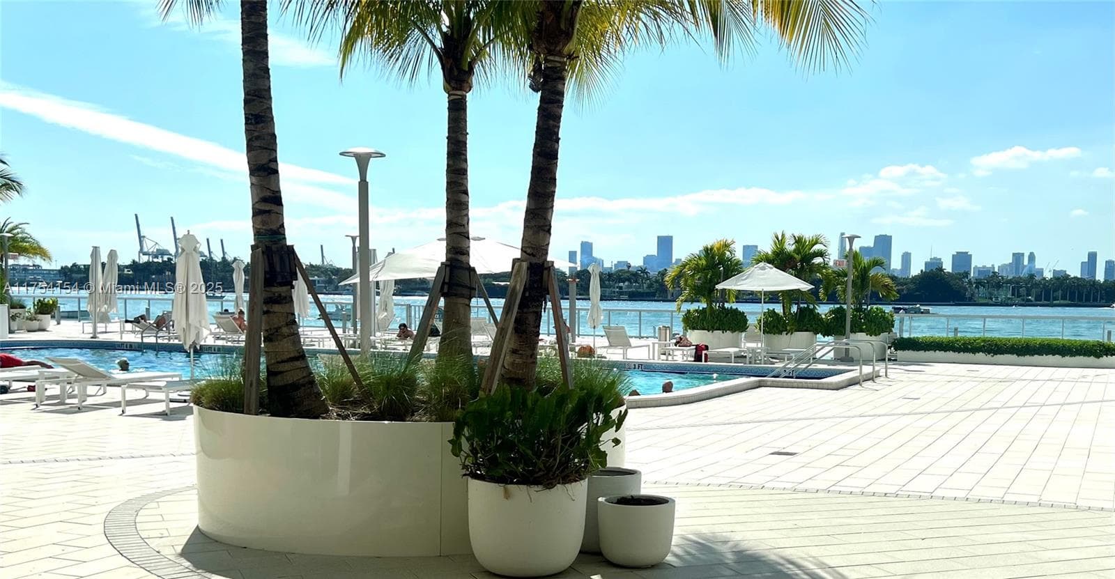 1000 West Ave # 908, Miami Beach FL 33139 — 19