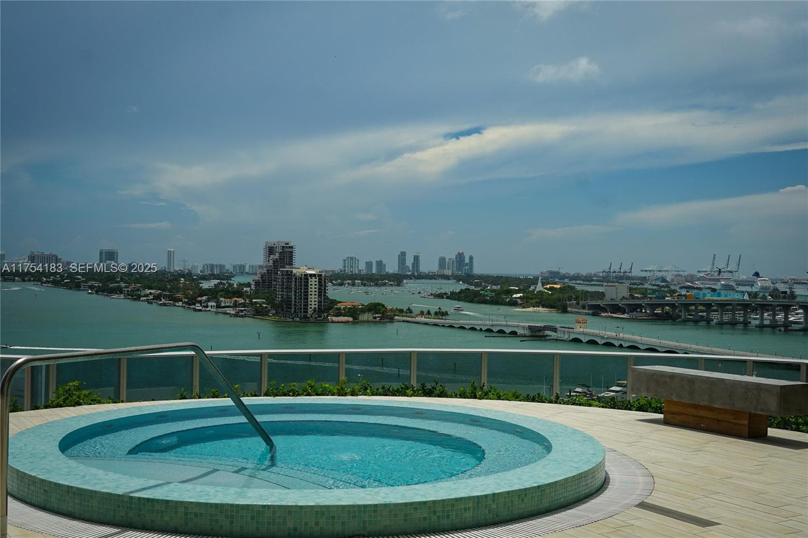 488 NE 18 St # 1809, Miami FL 33132 — 27