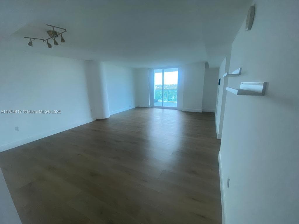 2101 Brickell Ave # 1401, Miami FL 33129 — 1