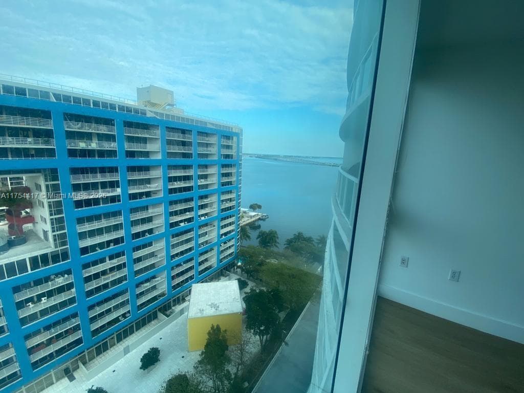 2101 Brickell Ave # 1401, Miami FL 33129 — 5