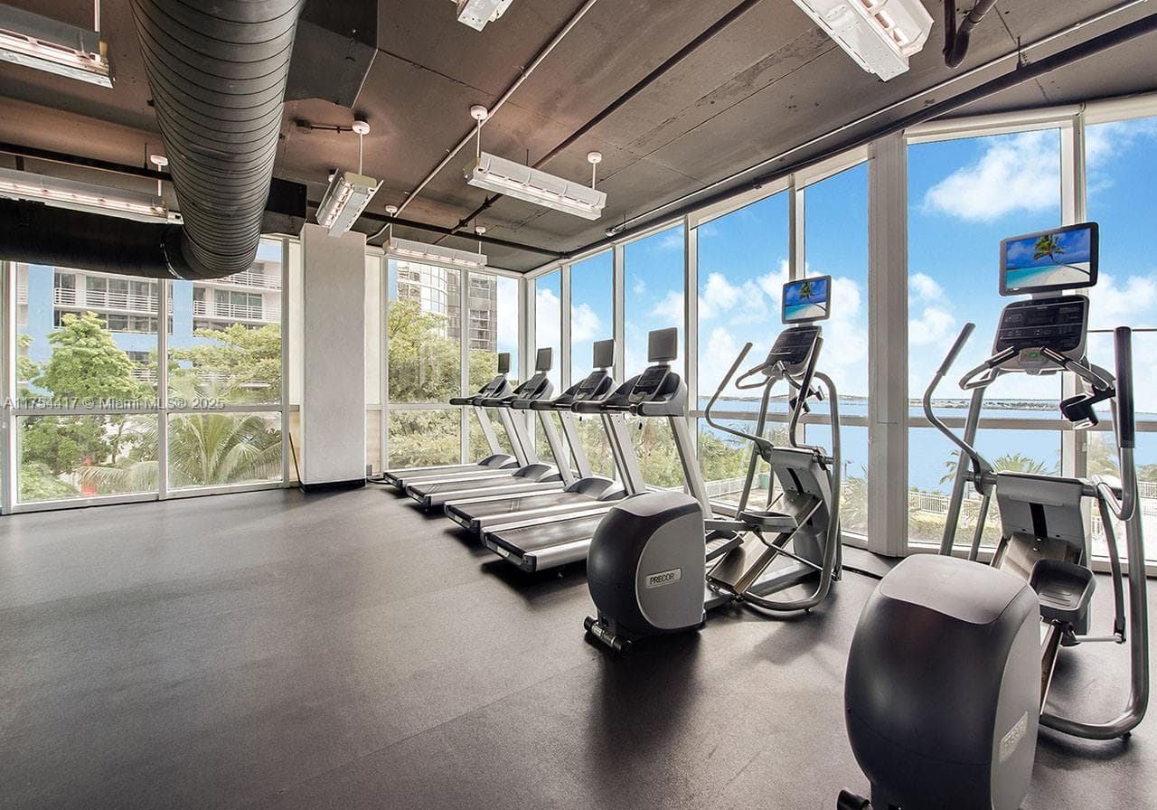 2101 Brickell Ave # 1401, Miami FL 33129 — 20