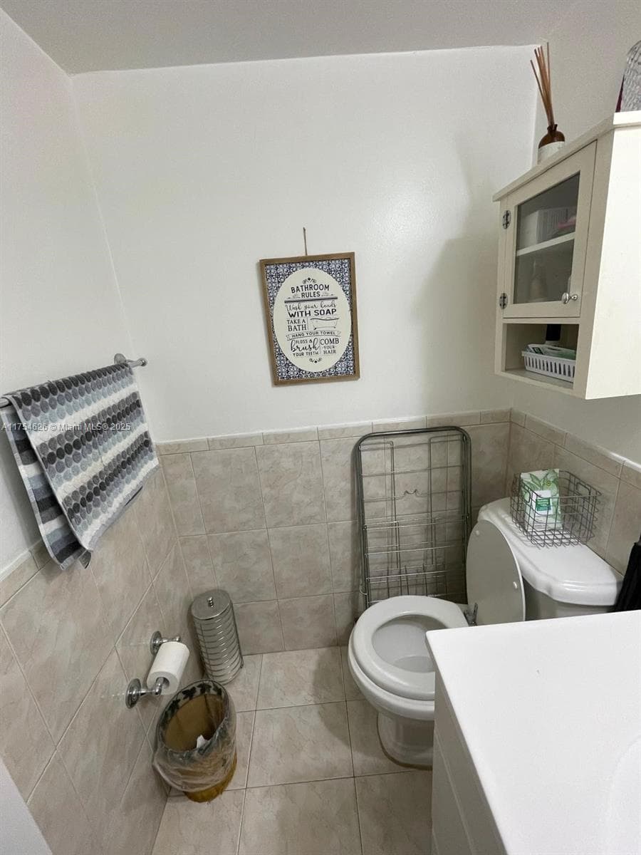 10985 SW 107th St # 211, Miami FL 33176 — 4