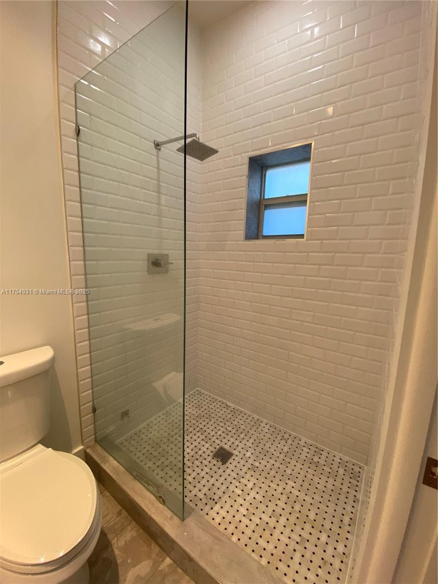 929 Michigan Ave # 5, Miami Beach FL 33139 — 16