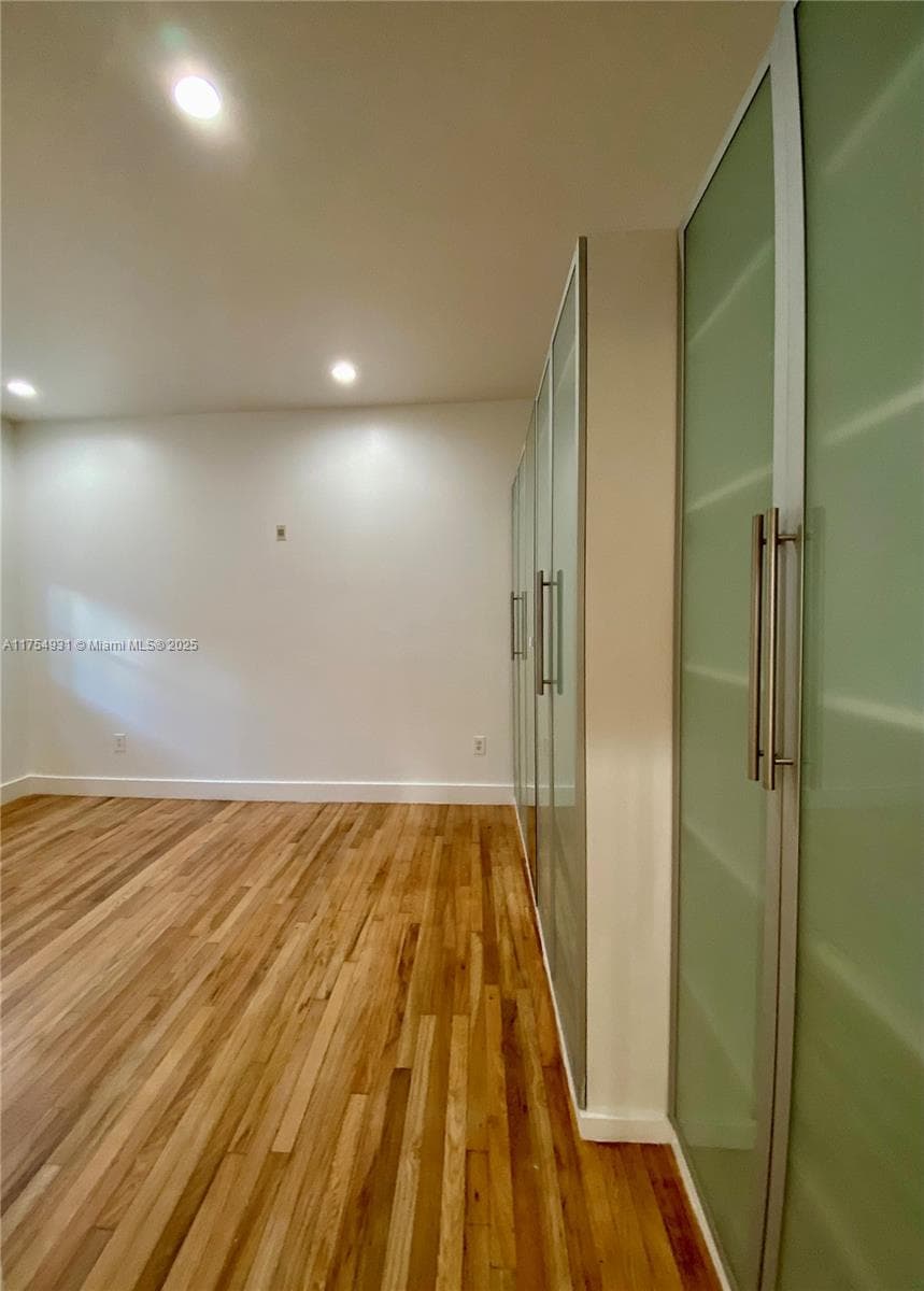 929 Michigan Ave # 5, Miami Beach FL 33139 — 10