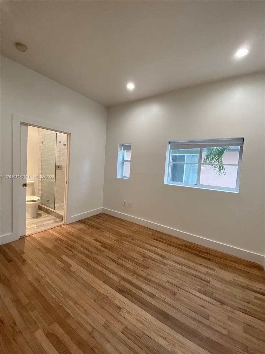 929 Michigan Ave # 5, Miami Beach FL 33139 — 15
