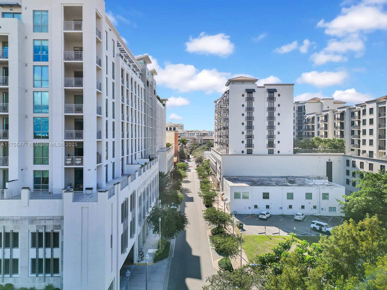 4070 Laguna St, Coral Gables FL 33146 — 2
