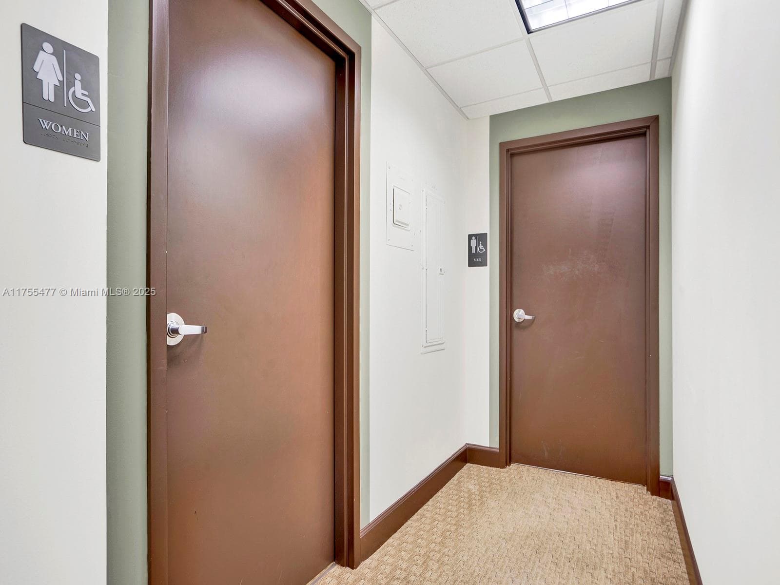 4070 Laguna St, Coral Gables FL 33146 — 8