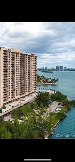 1800 NE 114th St # 1108, Miami FL 33181 — 24