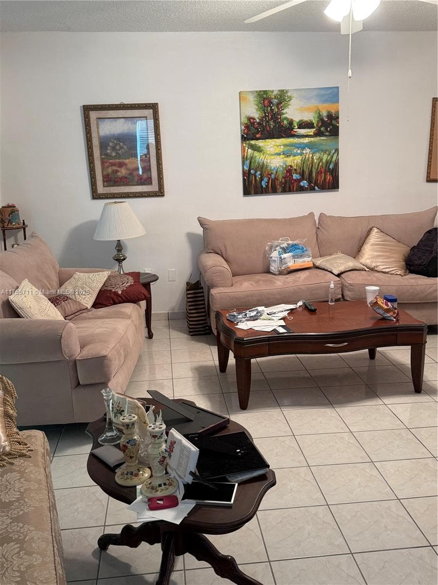 18555 NE 14th Ave # B, Miami FL 33179 — 12