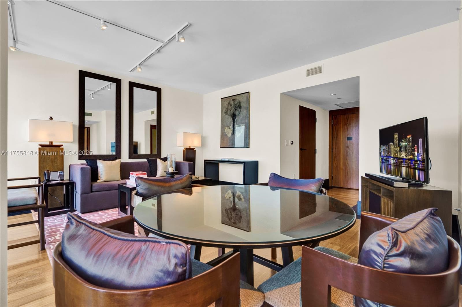 101 20, Miami Beach FL 33139 — 26