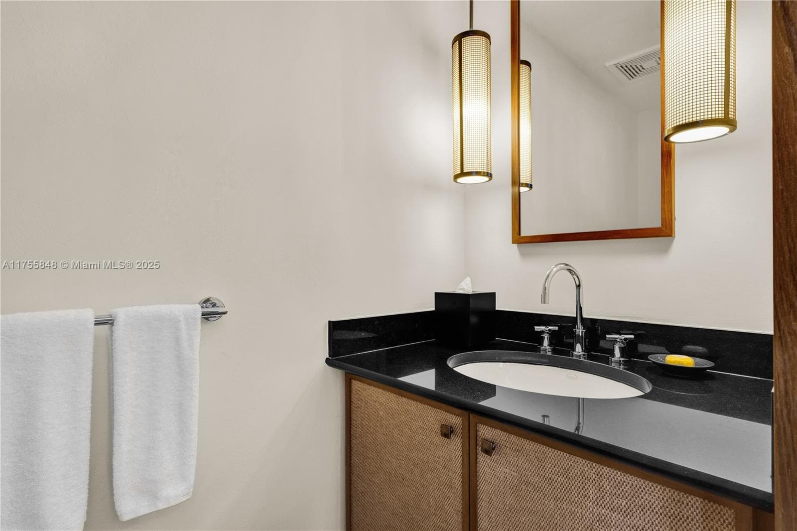 101 20, Miami Beach FL 33139 — 41