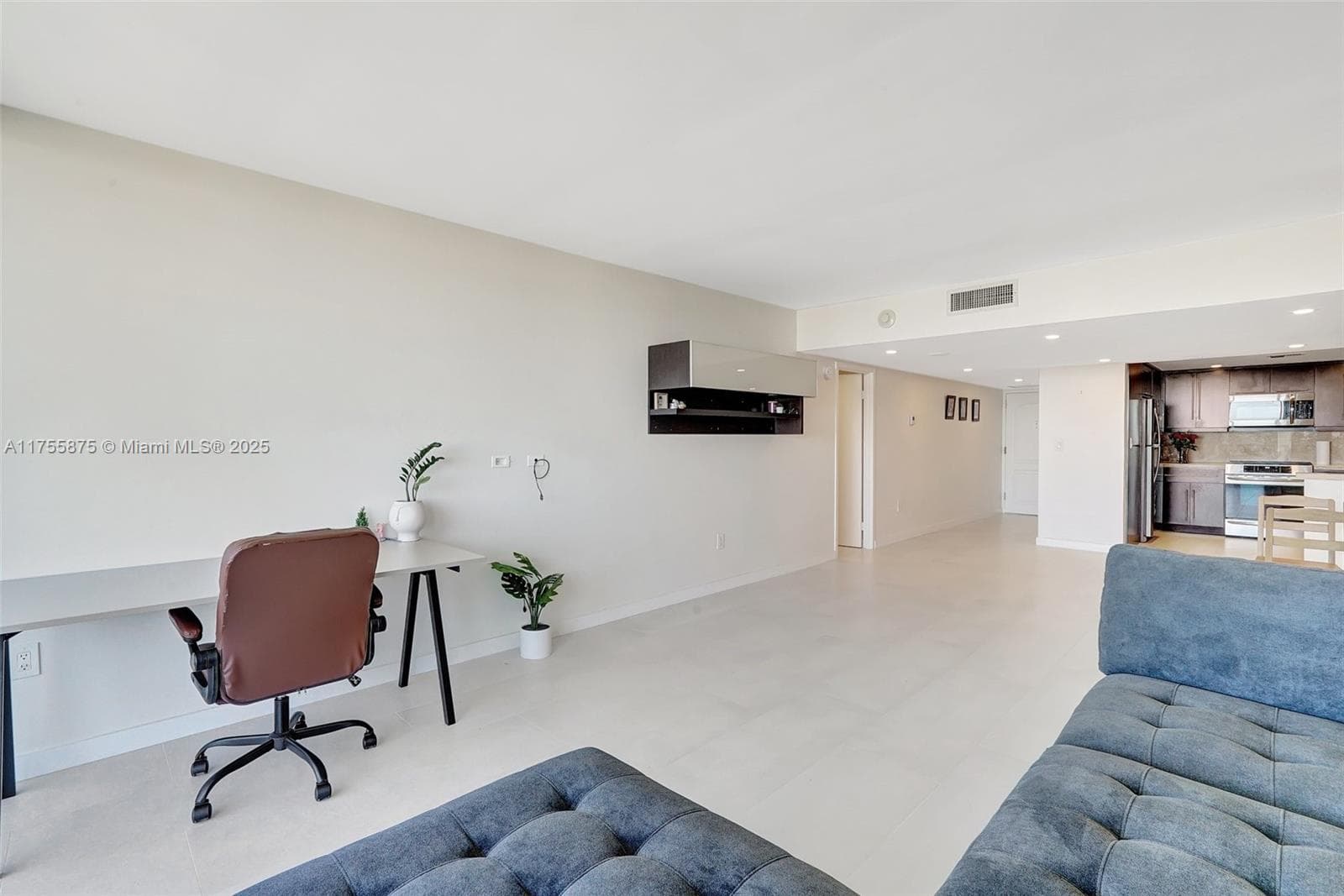 3675 N Country Club Dr # 2310, Aventura FL 33180 — 13