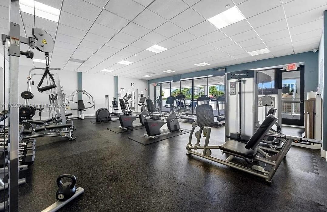 3675 N Country Club Dr # 2310, Aventura FL 33180 — 41