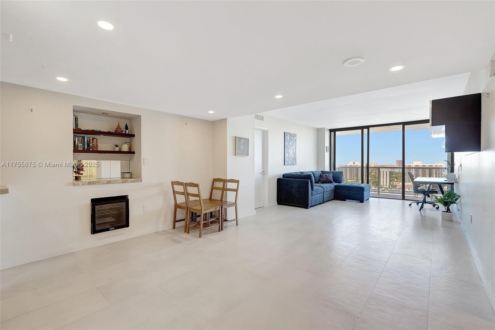 3675 N Country Club Dr # 2310, Aventura FL 33180 — 11