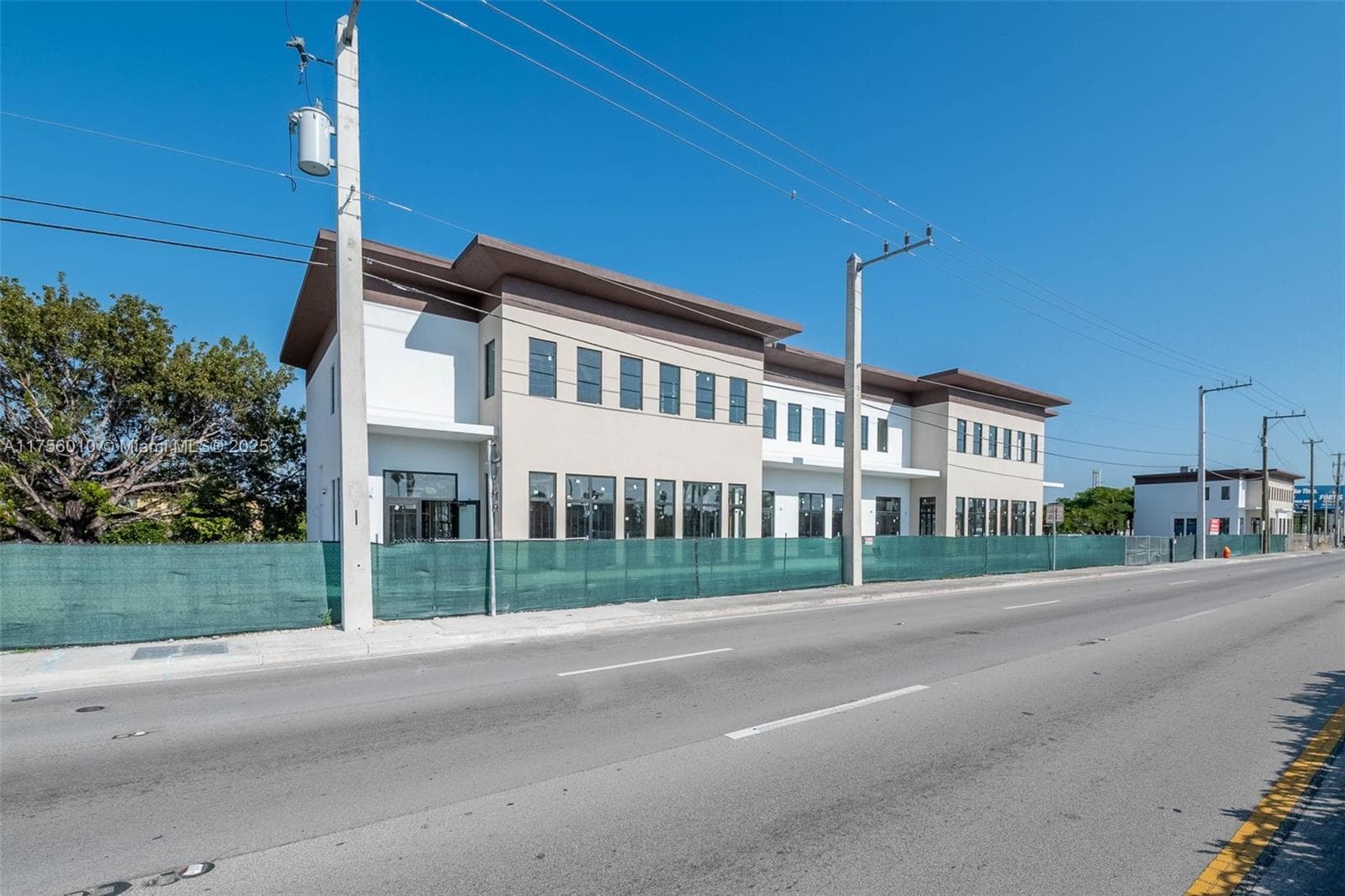 20200 SW S Dixie highway, Cutler Bay FL 33189 — 11