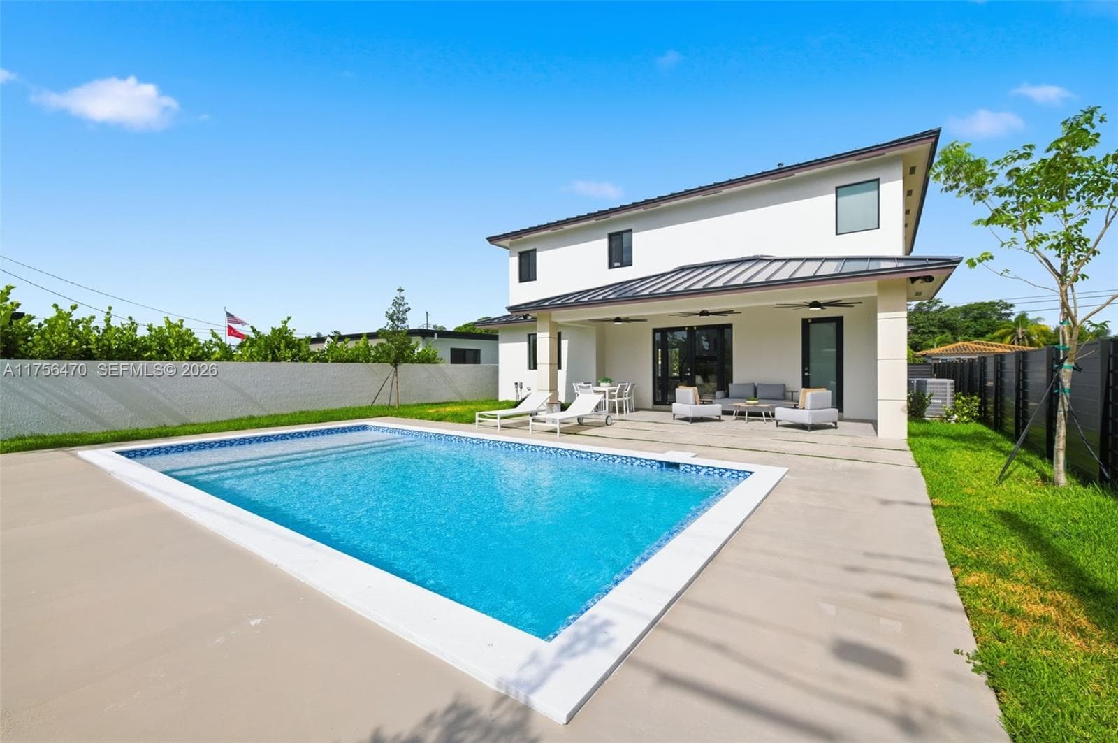 2725 SW 65th Ave, Miami FL 33155 — 26