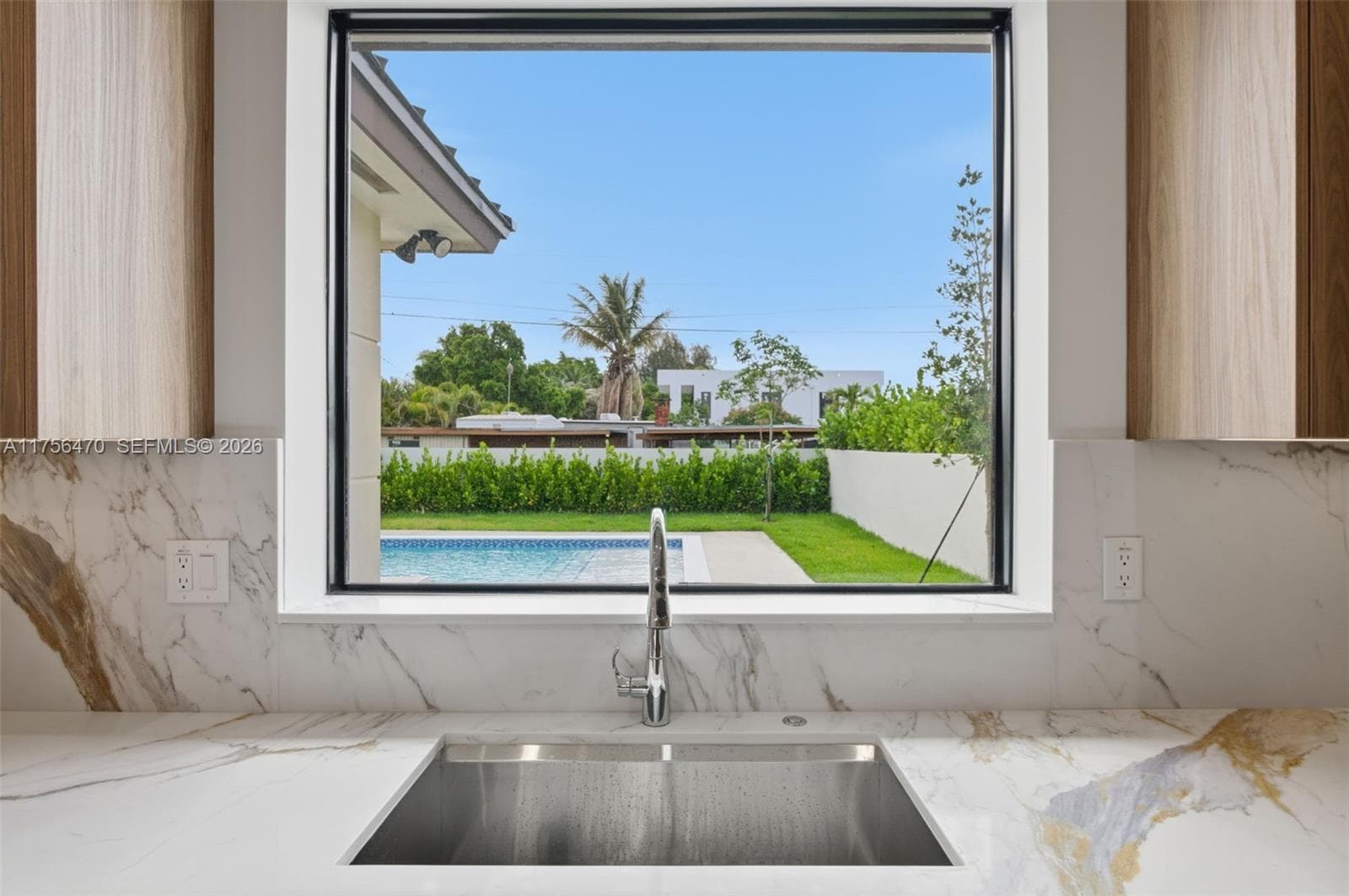2725 SW 65th Ave, Miami FL 33155 — 11