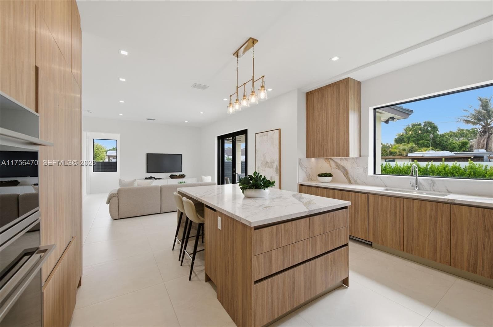 2725 SW 65th Ave, Miami FL 33155 — 8