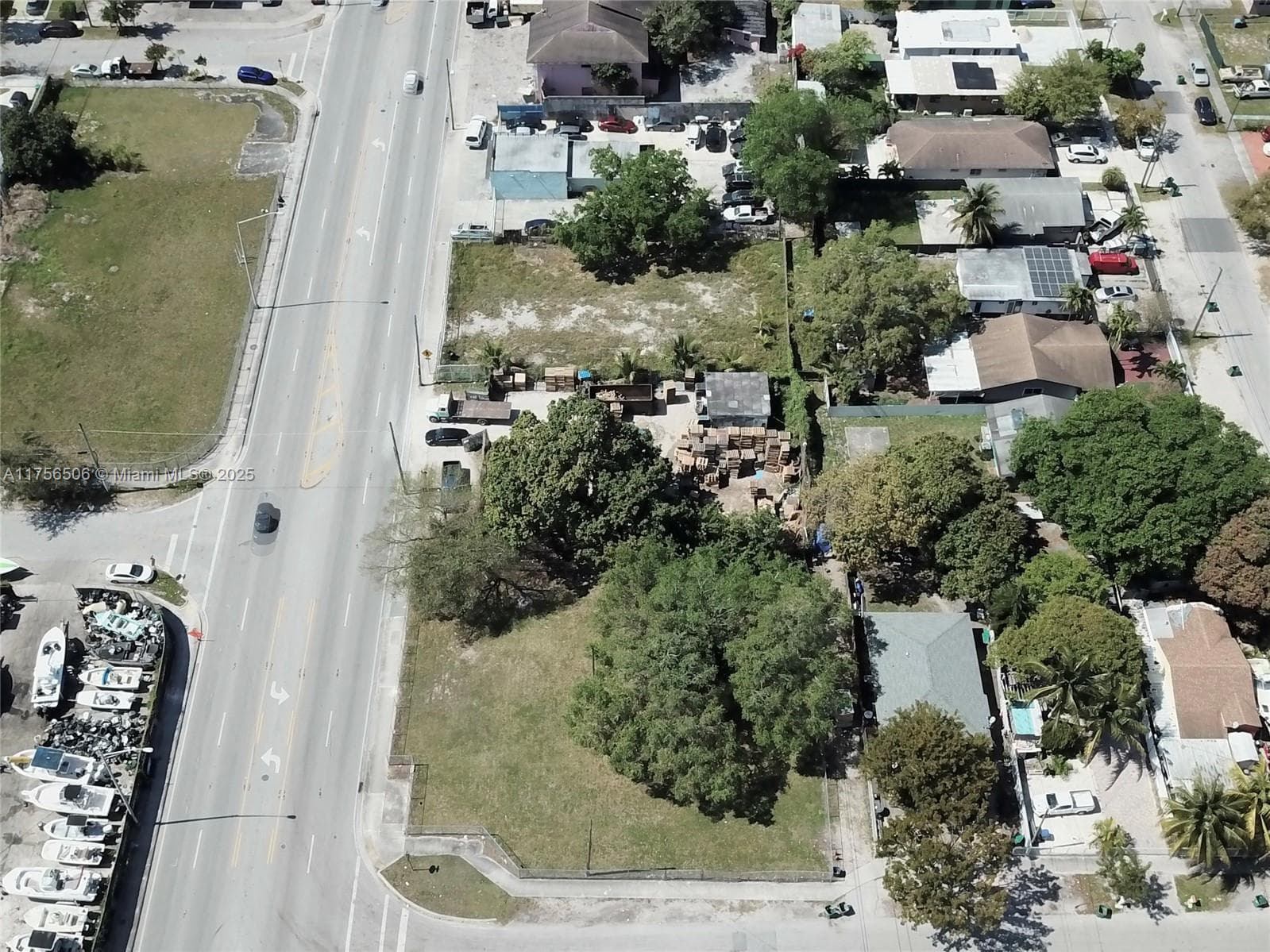 3013 NW 54th St, Miami FL 33142 — 15