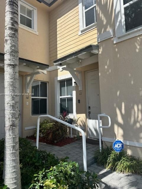 142 SE 28th Ter # 11, Homestead FL 33033 — 4