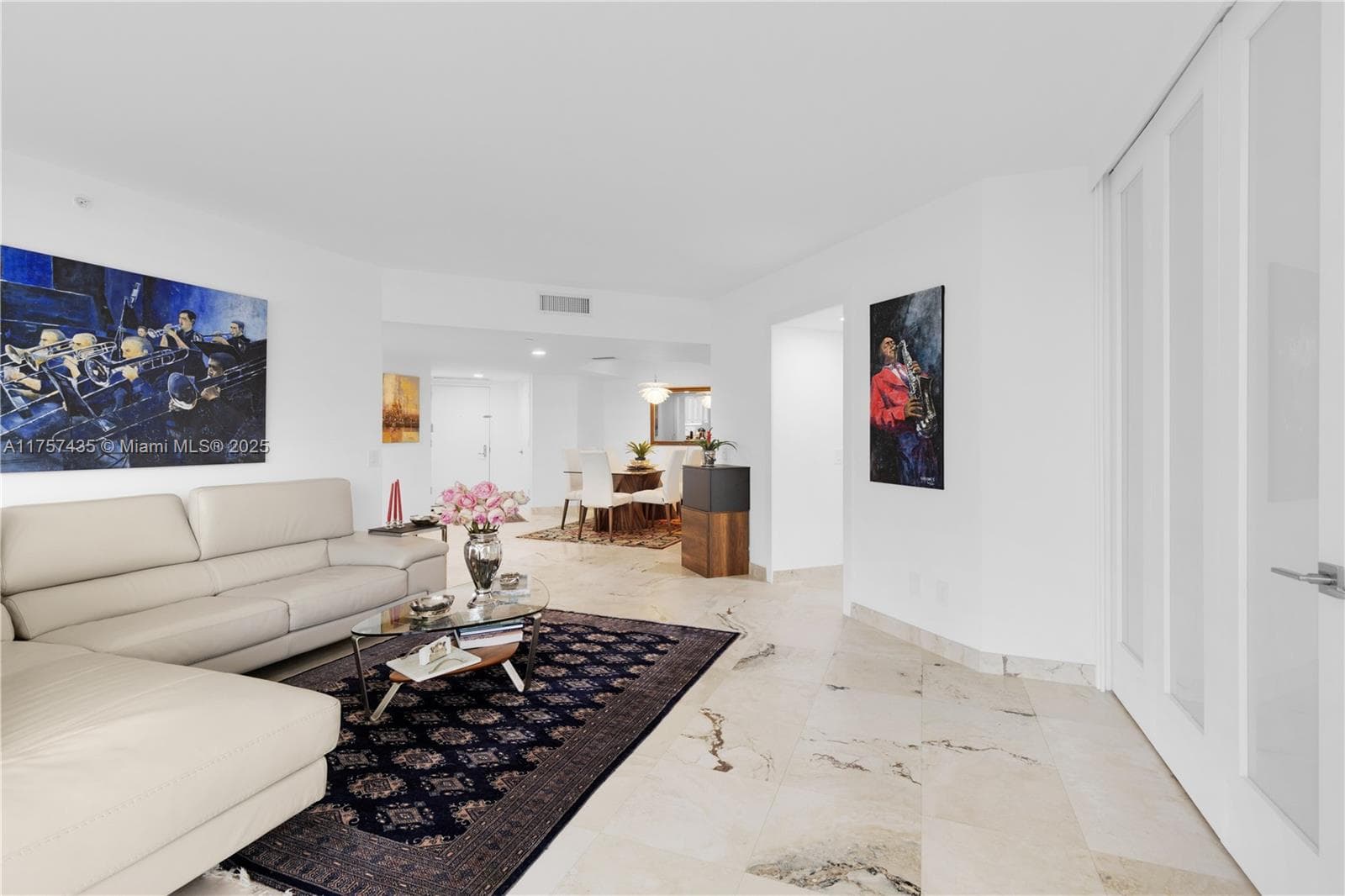 21055 Yacht Club Dr # 902, Aventura FL 33180 — 2