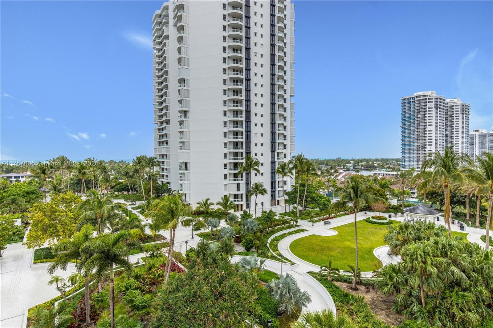 21055 Yacht Club Dr # 902, Aventura FL 33180 — 16